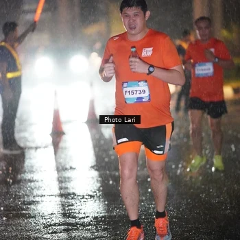 Runner Photo 7643449