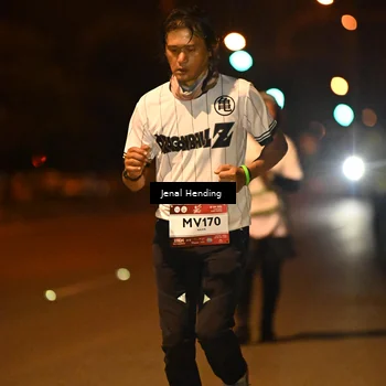 Runner Photo 7643450