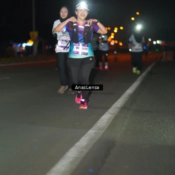 Runner Photo 7643460