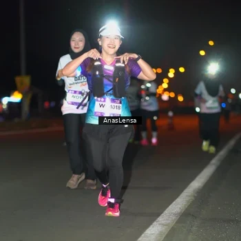 Runner Photo 7643477