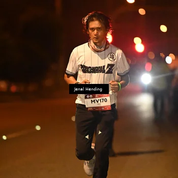 Runner Photo 7643483