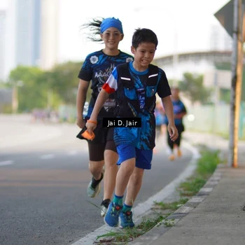 Runner Photo 7643518