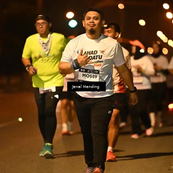 Runner Photo 7643560