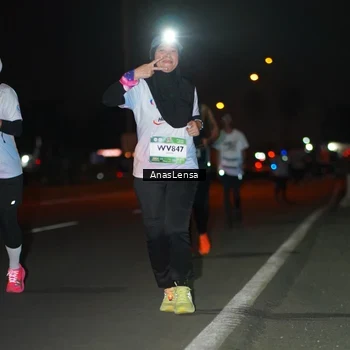 Runner Photo 7643561