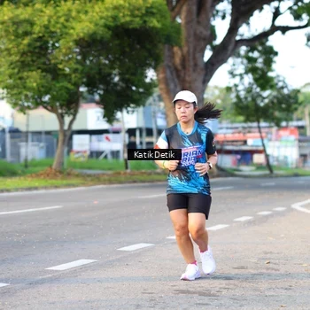 Runner Photo 7643582