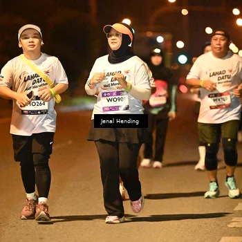 Runner Photo 7643586