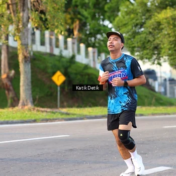 Runner Photo 7643588