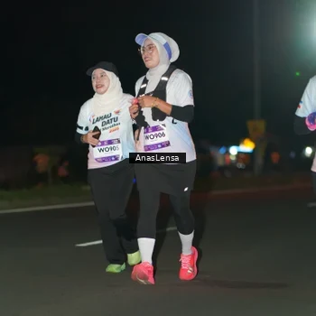Runner Photo 7643607