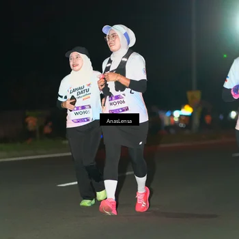 Runner Photo 7643611
