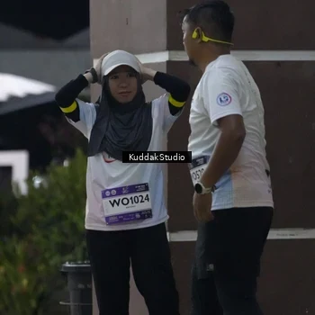 Runner Photo 7643617