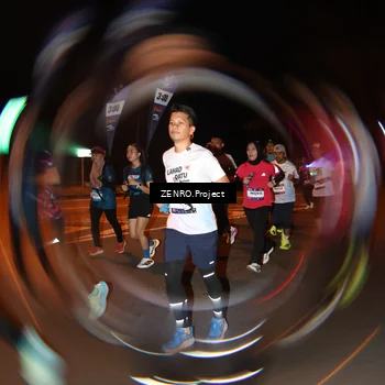 Runner Photo 7643645