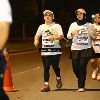 Runner Photo 7643656