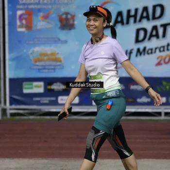 Runner Photo 7643675