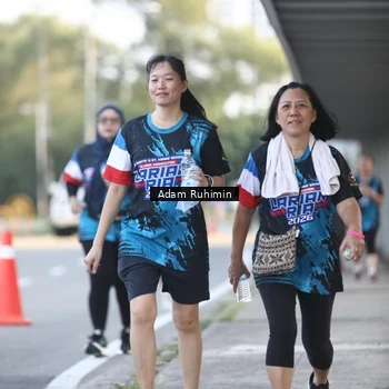 Runner Photo 7643681