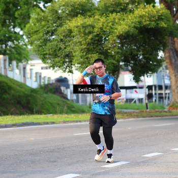 Runner Photo 7643686
