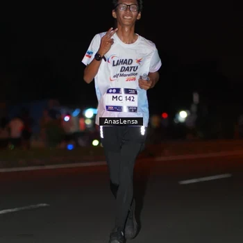 Runner Photo 7643719