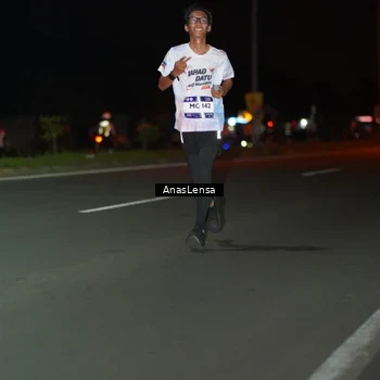 Runner Photo 7643730