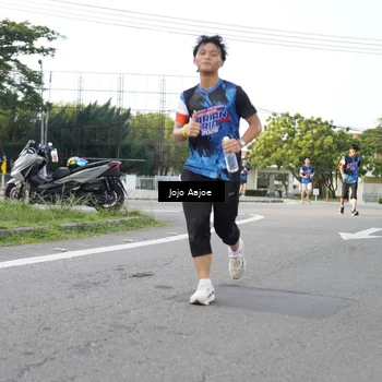 Runner Photo 7643738
