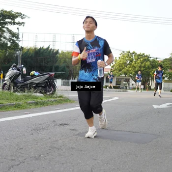 Runner Photo 7643790