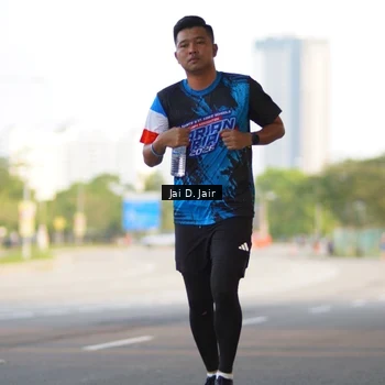 Runner Photo 7643802