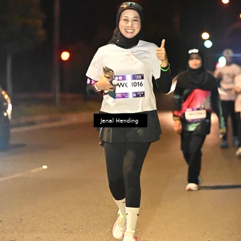 Runner Photo 7643813