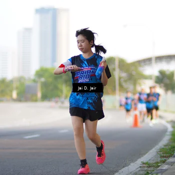 Runner Photo 7643835