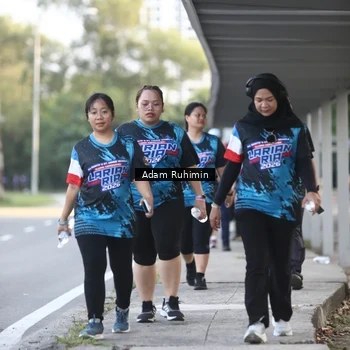 Runner Photo 7643864