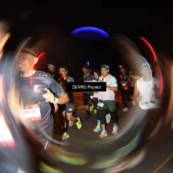 Runner Photo 7643871
