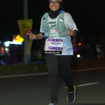 Runner Photo 7643878