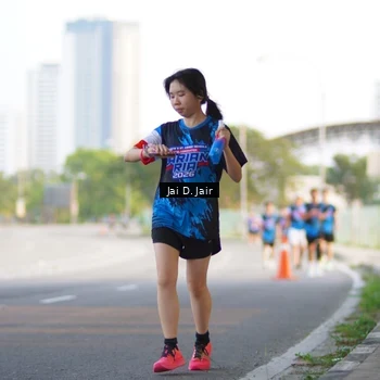 Runner Photo 7643895