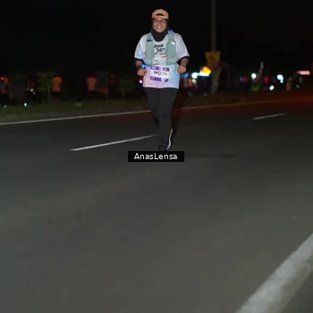 Runner Photo 7643971