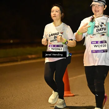 Runner Photo 7643985