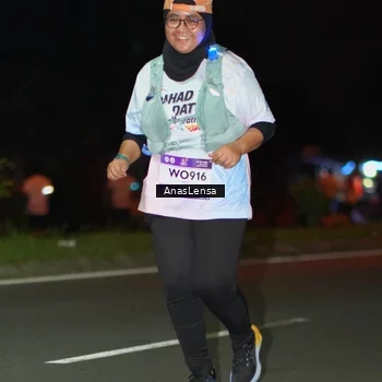 Runner Photo 7643986