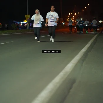 Runner Photo 7644017