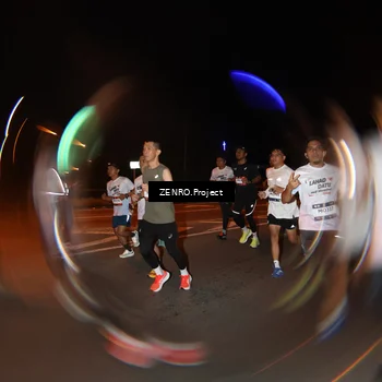 Runner Photo 7644018