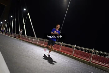 Runner Photo 764403