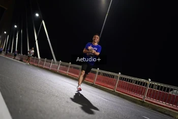 Runner Photo 764408