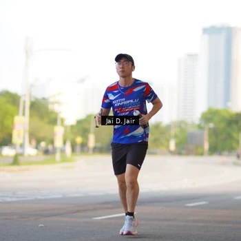 Runner Photo 7644121