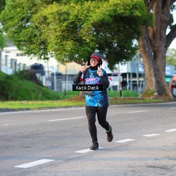 Runner Photo 7644138