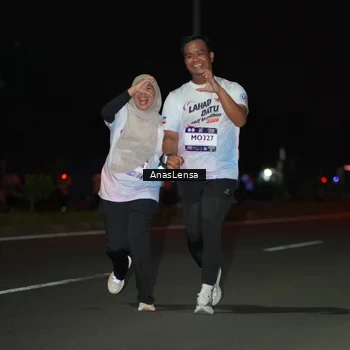 Runner Photo 7644147