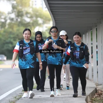 Runner Photo 7644172