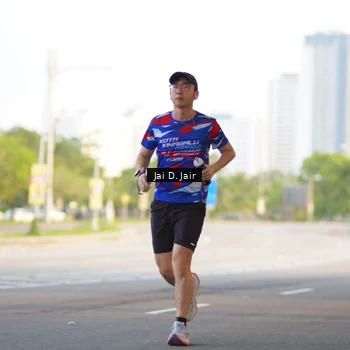 Runner Photo 7644210