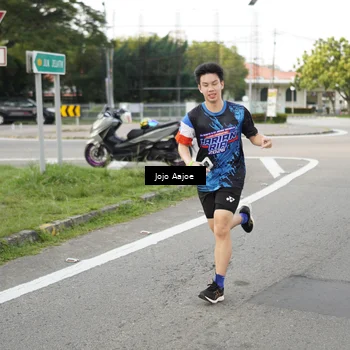 Runner Photo 7644250