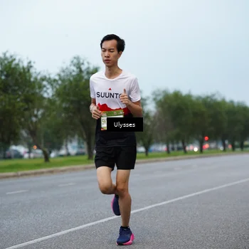 Runner Photo 7644267