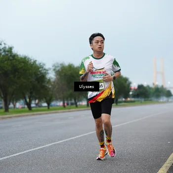 Runner Photo 7644302