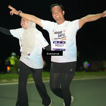 Runner Photo 7644365