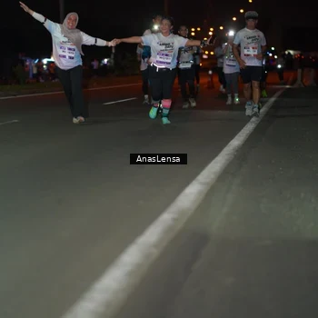 Runner Photo 7644372