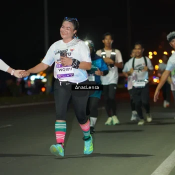 Runner Photo 7644393