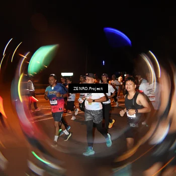 Runner Photo 7644415