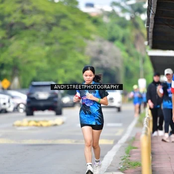 Runner Photo 7644421